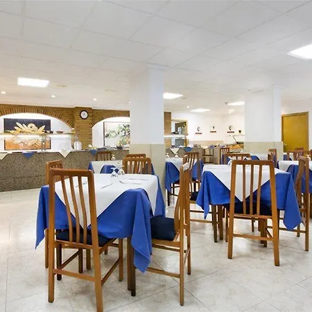 Mareny فندق بينايدورم